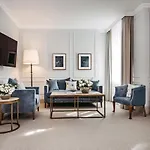 Parkhotel Quellenhof Hotel 5*