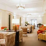 Parkhotel Quellenhof 5* Aquisgrano