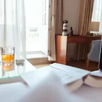Hotel Parkhotel Quellenhof 5*