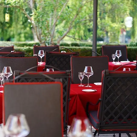 Parkhotel Quellenhof Hotel 5*