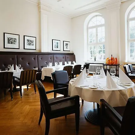 Parkhotel Quellenhof Hotel 5*
