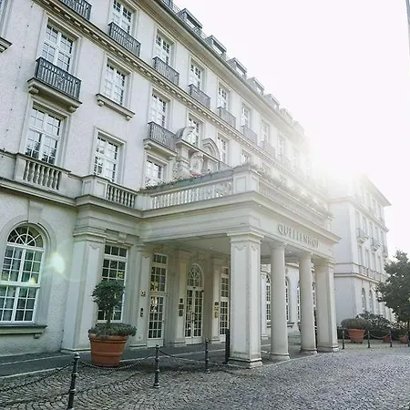 Parkhotel Quellenhof 5*