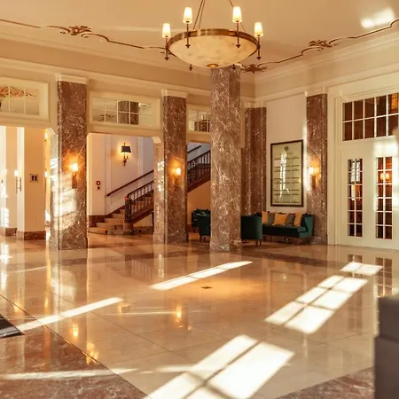 Parkhotel Quellenhof Szálloda