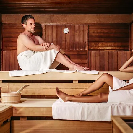 Szálloda Parkhotel Quellenhof 5*