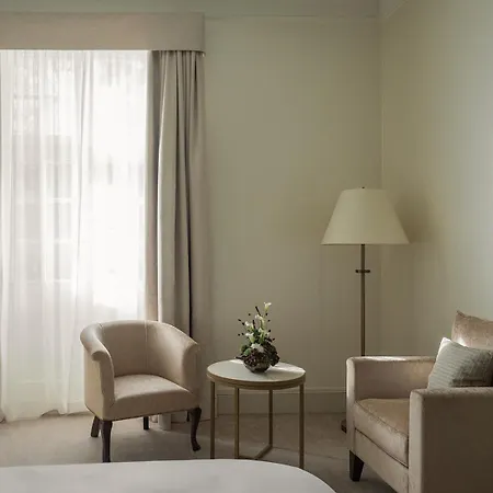 Parkhotel Quellenhof 酒店 5*