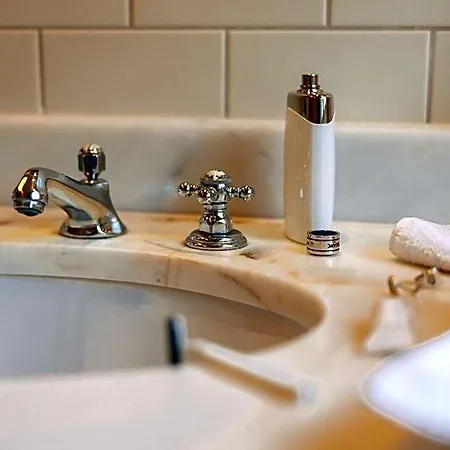 Parkhotel Quellenhof Hotel 5*
