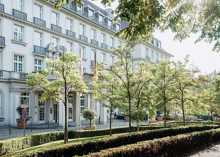 Parkhotel Quellenhof