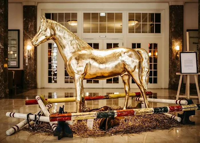 Hotel Parkhotel Quellenhof 5*