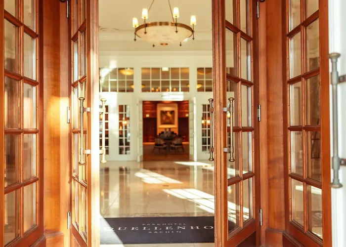 Parkhotel Quellenhof 酒店 5*