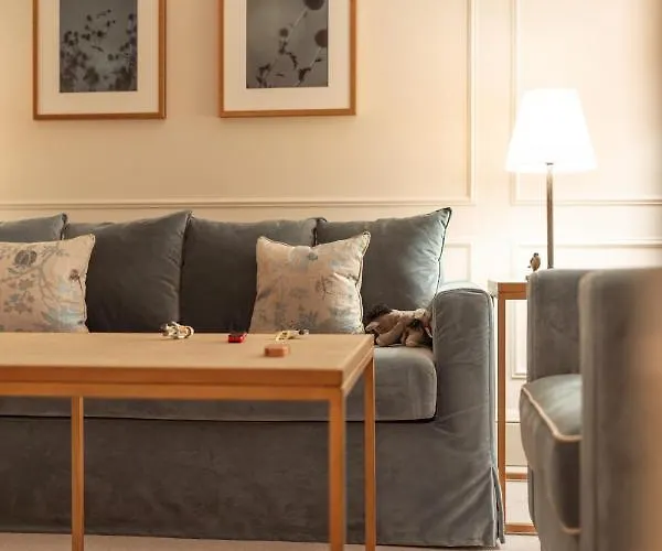 Parkhotel Quellenhof 5*