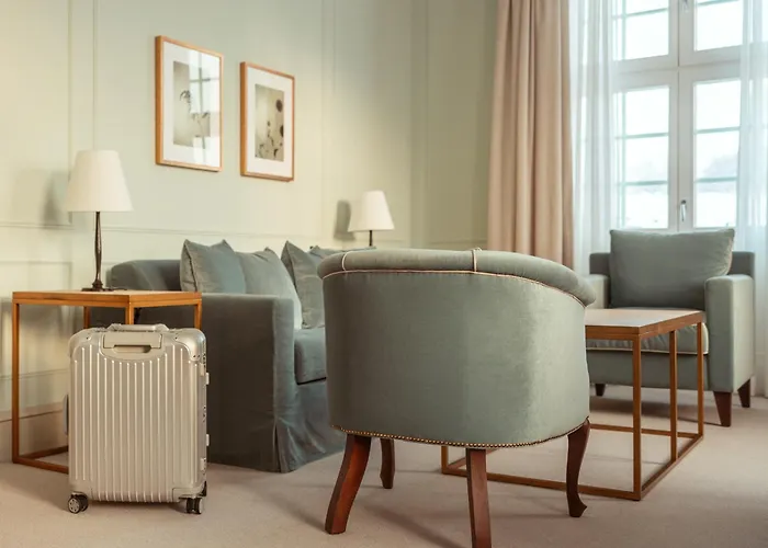 Parkhotel Quellenhof Hotel 5*