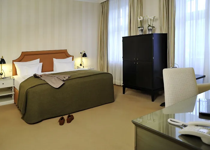 Parkhotel Quellenhof Hotel