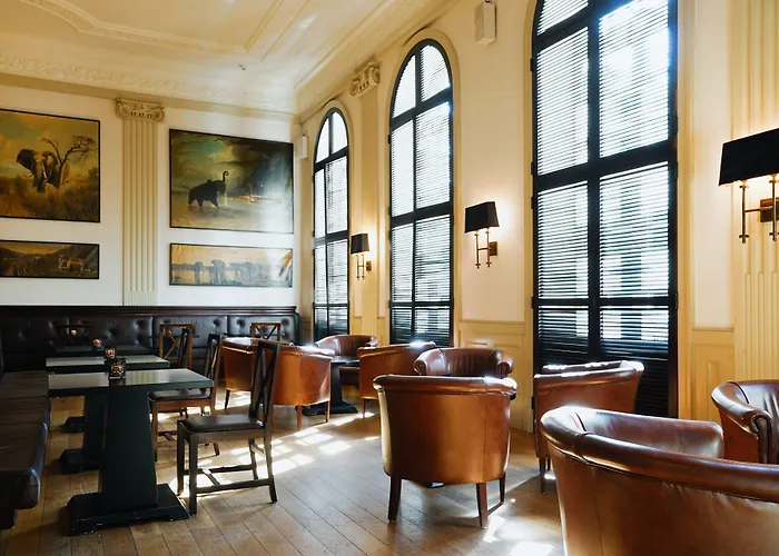 Hotell Parkhotel Quellenhof 5*